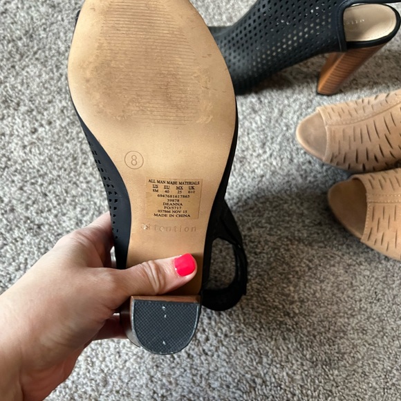 Booties (2) - Picture 4 of 5